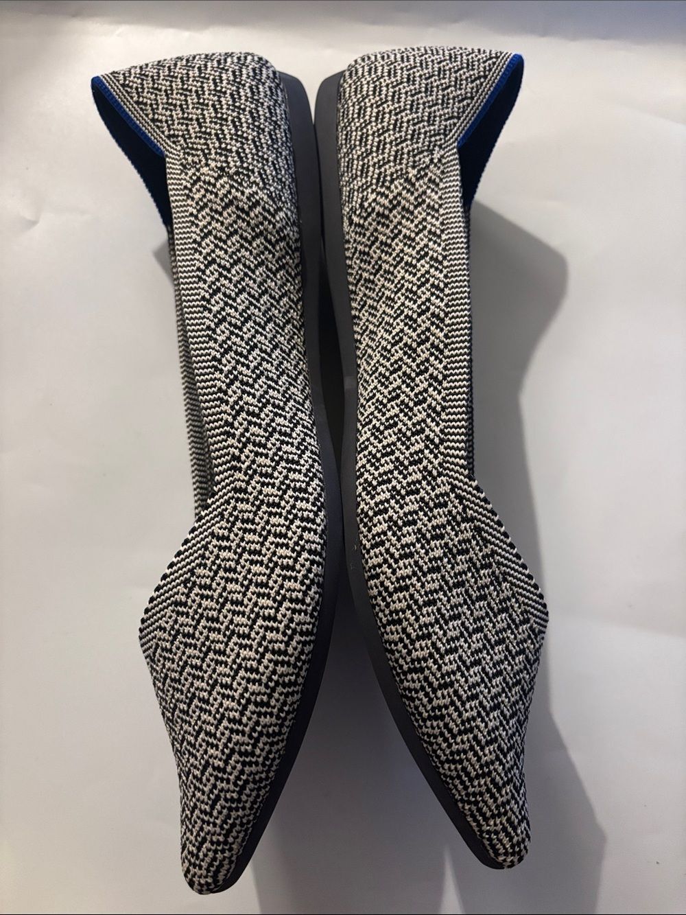 Rare ~Rothy's The Point Black and White Herringbone Flats Size 10.5 ~ Like New - Picture 3 of 7